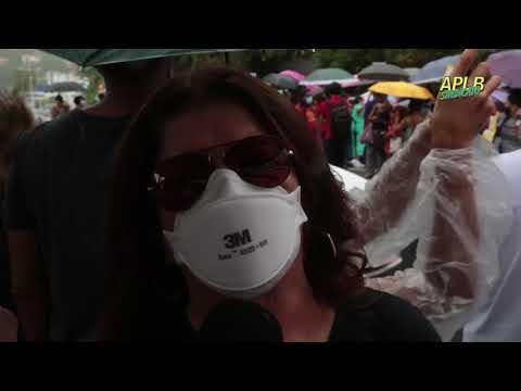  Dia do Servidor Público é marcado por protesto em frente à SMED