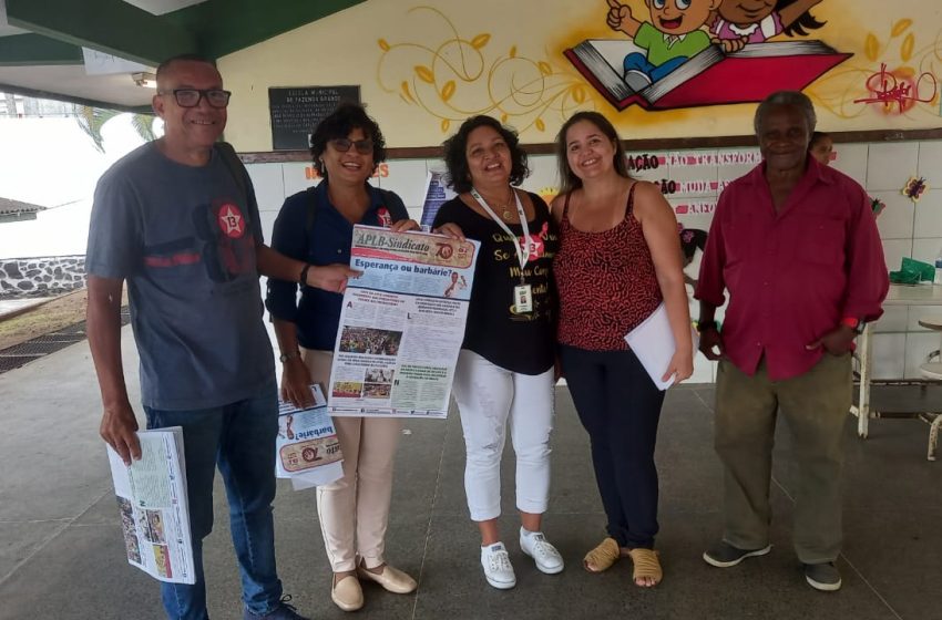 Visita às escolas: Educadores recebem direção da APLB em Fazenda Grande, São Caetano e Amaralina