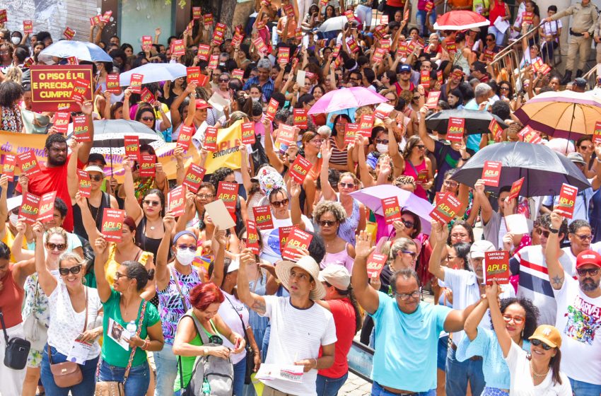  VENHA PRA LUTA! Assembleia geral dá a largada para a Campanha Salarial 2023 da Rede Municipal de Salvador