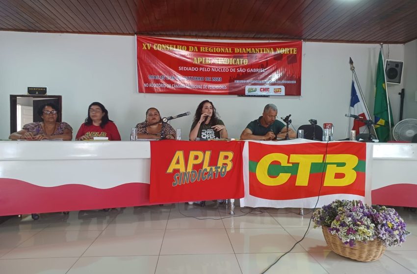  Conselho da APLB-Diamantina Norte debate conjuntura, valorização dos profissionais de ensino, organização e comunicação sindical