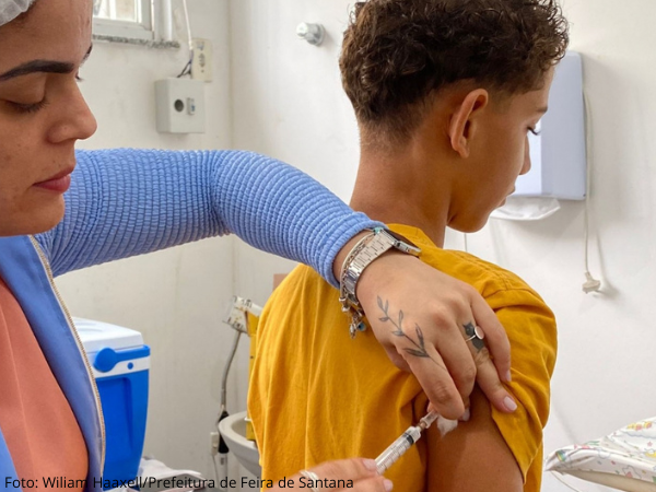  SAÚDE NAS ESCOLAS – Comissão do Senado aprova PL que cria programa de vacinação em escolas