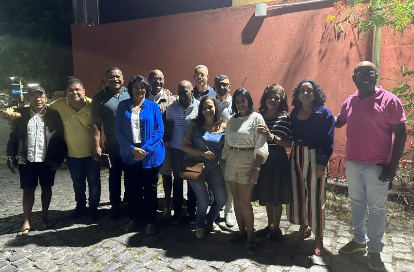  Após ofensas de prefeito, coordenador-geral da APLB vai a Porto Seguro se reunir com candidatos