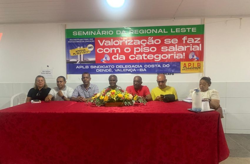  APLB-Sindicato e a Luta pelo Piso Salarial: Seminário em Valença Reúne Dirigentes e Trabalhadores (as) em Educação