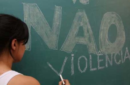 Aluna estrangula outra em escola – APLB defende mais investimentos na Educação como combate à violência nas escolas