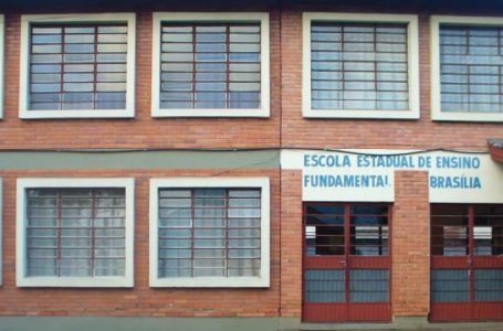 Escola estadual denuncia ação abusiva da Brigada Militar contra professora