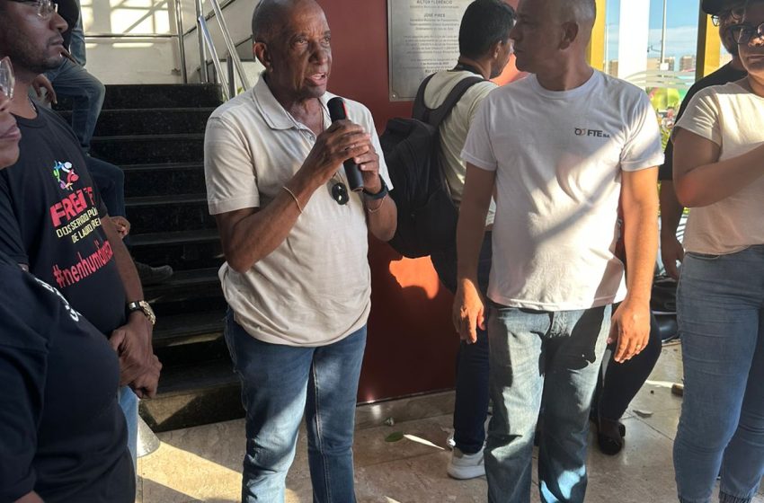  APLB doa cestas básicas a servidores de Lauro de Freitas, em greve por tempo indeterminado