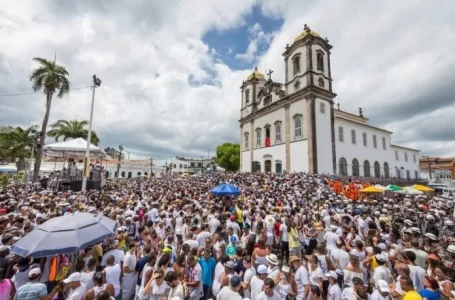 APLB e demais entidades de servidores levam pauta da categoria para a Lavagem do Bonfim