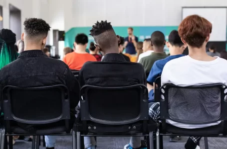 Brasil tem pelo menos 9 mil estudantes trans matriculados nas escolas