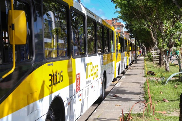  NOTA ZERO PARA A PMS –  Reajuste da passagem de ônibus em Salvador é o segundo maior em oito anos